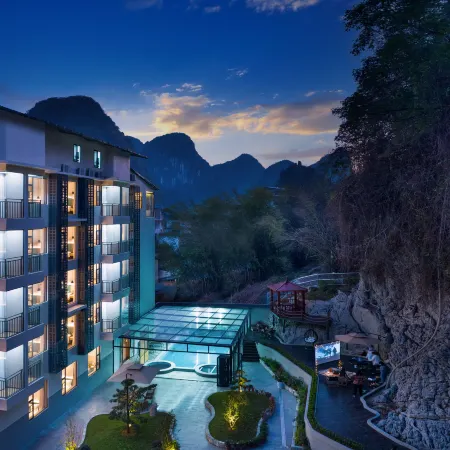 CHEERMAY Hotel (Yangshuo Shili Gallery Yulong River)