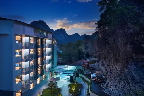 CHEERMAY Hotel (Yangshuo Shili Gallery Yulong River)