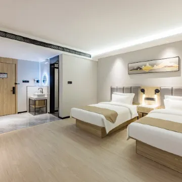 GreenTree Inn Express Hotel (Baoding Mancheng District Government Branch)