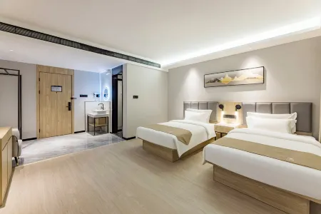 GreenTree Inn Express Hotel (Baoding Mancheng District Government Branch)