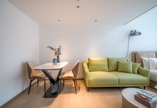 레젠 롱구 호텔