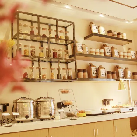 Yahao Hotel