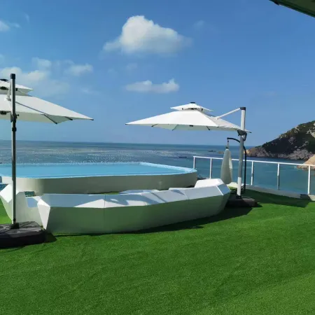 Floral Hotel · Listening to the sea Hotel