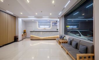 Saiyi Hotel (Zhanjiang Xuwen Government Store)