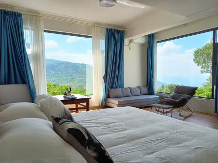 Gasa Caiyun Farmhouse Отели рядом с достопримечательностью «Nan'en Waterfall»