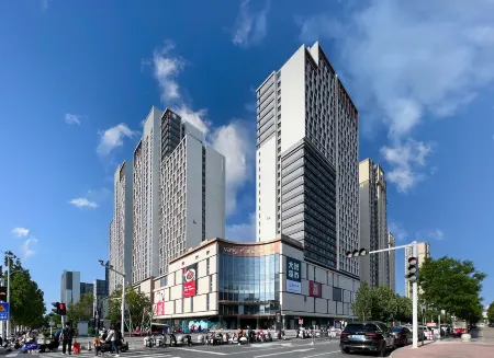 Leju Hotel (Zhengzhou University Vanke Plaza) Отели рядом с достопримечательностью «Zhengzhou University of Light Industry (Shuiniuzhang)»