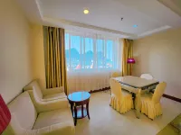 Riyueheng Hotel Hotels in Hezhou