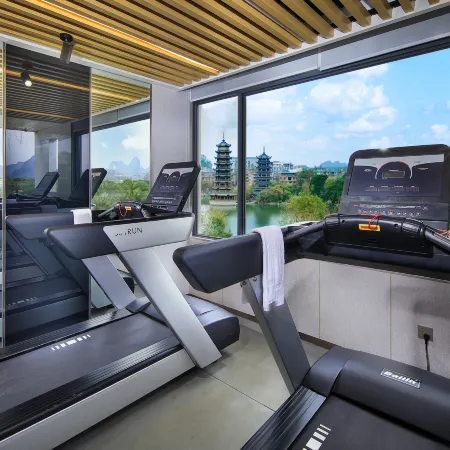Li River Hotel (Guilin Two Rivers and Four Lakes Xiangshan Scenic Spot)