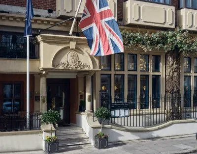 The Capital Hotel, Apartments & Townhouse Hotel in zona Emery Walker Arts & Crafts house