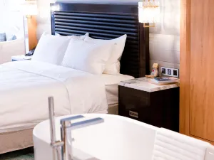Jinling Danyang Hotel