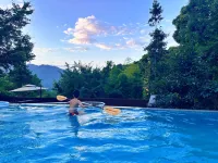 Emeishan Hetang Yunqi Tangquan Homestay - Water Park
