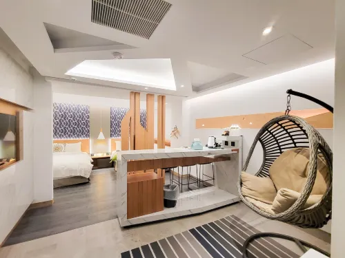 CHECK inn Taichung Zhongshan Các khách sạn ở Đài Trung