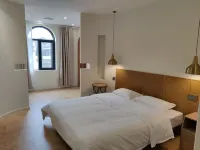 Yichang Nayun Homestay (Three Gorges Dam Tourist Area) - غرفة مطلة على الجبل