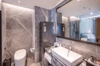 Qunhao Hotel (Guigang Sports Center Store) Hotels in Guigang