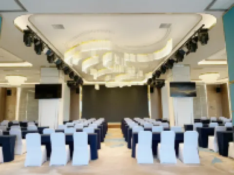 しろばなホテル（南寧武鳴康和城商業広場）