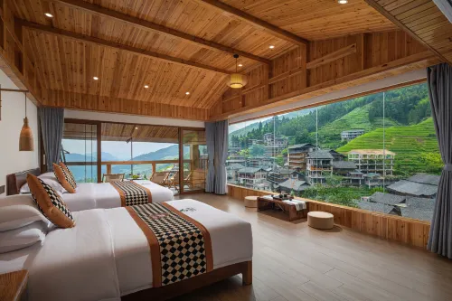 Longji West Window Moon Homestay (Jiulong Wuhu Observation Deck)