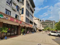 Xinyuege Hotel
