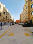 Hotan Hongyuan Hotel - parking
