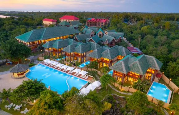 薄荷島 H 度假村 - 珊瑚崖 SMS 酒店集團