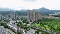 Ming Cheng Hotel - con vistas a la montaña
