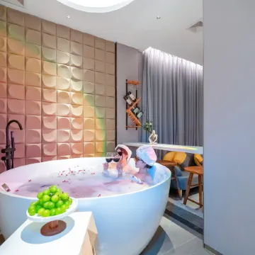 Henghe Select S· Design Hotel (Baixin Plaza, Baiyun Railway Station, Guangzhou)