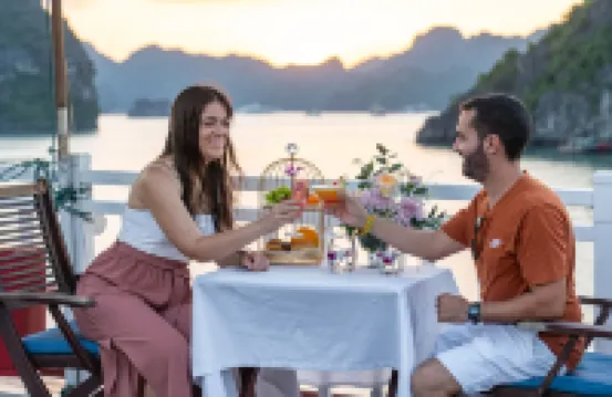 อินโดไชน่า เซลส์ ฮาลองเบย์