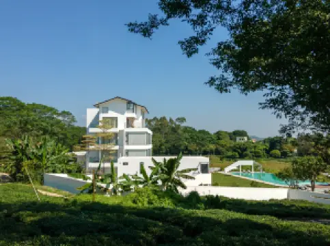 YISANHI · LanMoments Tea Culture Resort Inn