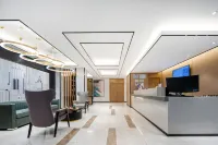 Manfeng Hotel (Zhanjiang Wuchuan Aoyuan Plaza)