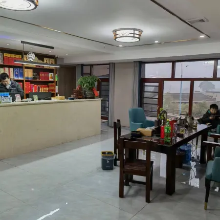 Huacheng Hotel Lushan