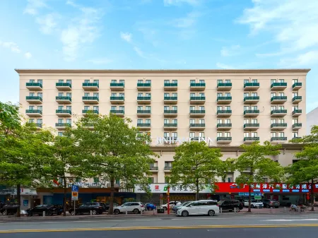 Jinjiang Inn (Guangzhou Haizhu Jiangtai Road Metro Station)