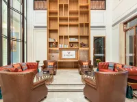 Vienna International Hotel (Yulin yinfeng international Chinese medicine gang store)