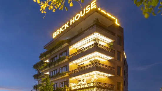 브릭 하우스 다랏 호텔