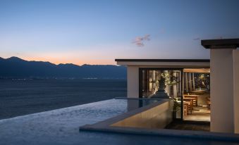 Dali Twelve Clouds Seaview Villa   (Erhai Branch)