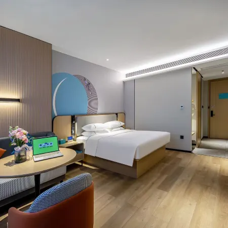 City Comfort Inn Hotel (Xinji Municipal Government)