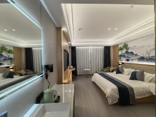 索縣塔嘎德大酒店