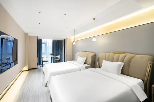 Maiyami Residence Hotel (Nanhua University Rongguan Le Street) - balcony