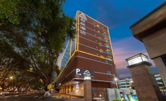 Atour Hotel (Zhongshan 2nd Road, Lihe Plaza)