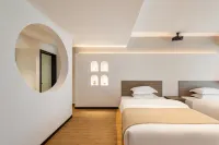 Nanyue · Xiangyunduan · | TOWARDS CLOUD Designer Boutique Stay (Nanyue Grand Temple Scenic Area) - balcony