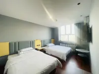 Pod Choice Hotel (Urumqi Xingfu Road Grand Bazaar) - Bãi đậu xe