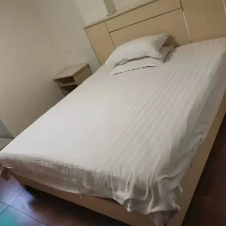 Baoting Baocheng Xiaomi Hotel
