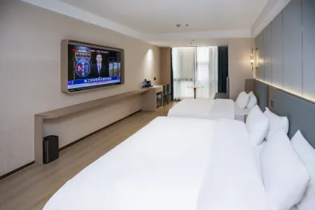 Moya Platinum Hotel -PresidentialtPalacelPontoontoon subway station)
