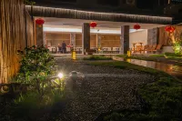 Hailuogou Mountain and Water Hot Spring Hotel Hotels near Maoxi Conference Site