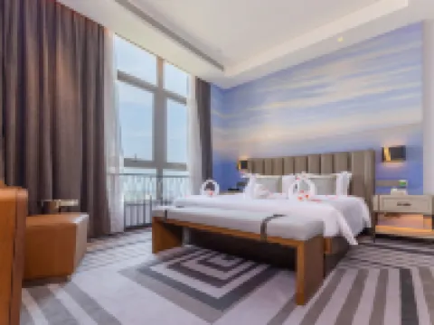 Ocean Flower Island Gionee International Hotel Hotels in Danzhou
