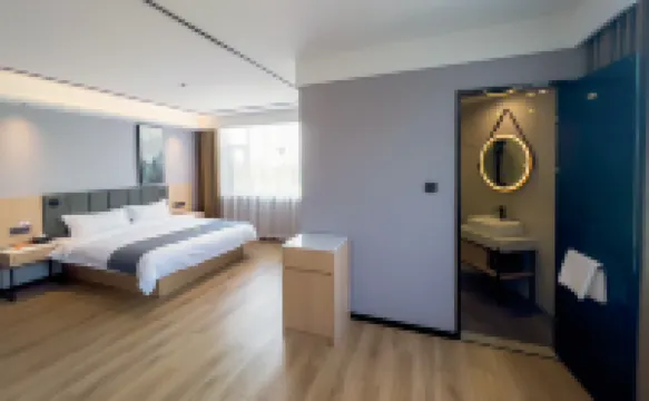 GreenTree Inn Express Hotel (Dongying North Second Road Branch)