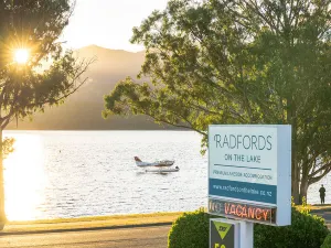 Radfords on the Lake