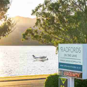 Radfords on the Lake Hotel Exterior