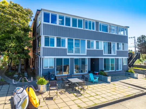 Beachwood Waterfront Resort Ngoại thất Photos