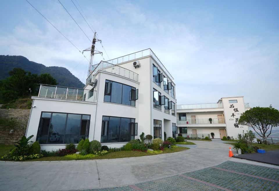 1. 스헝펑 홈스테이..