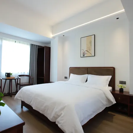 Xingzhilin Holiday Hotel