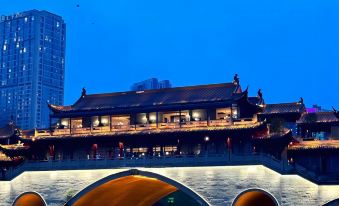 ChengduTaikoo Li Future Center Manxin Hotel